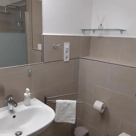 Kvint Vendeghaz Гостевой дом 3*