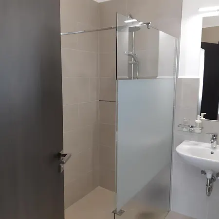 Kvint Vendeghaz Zalaegerszeg